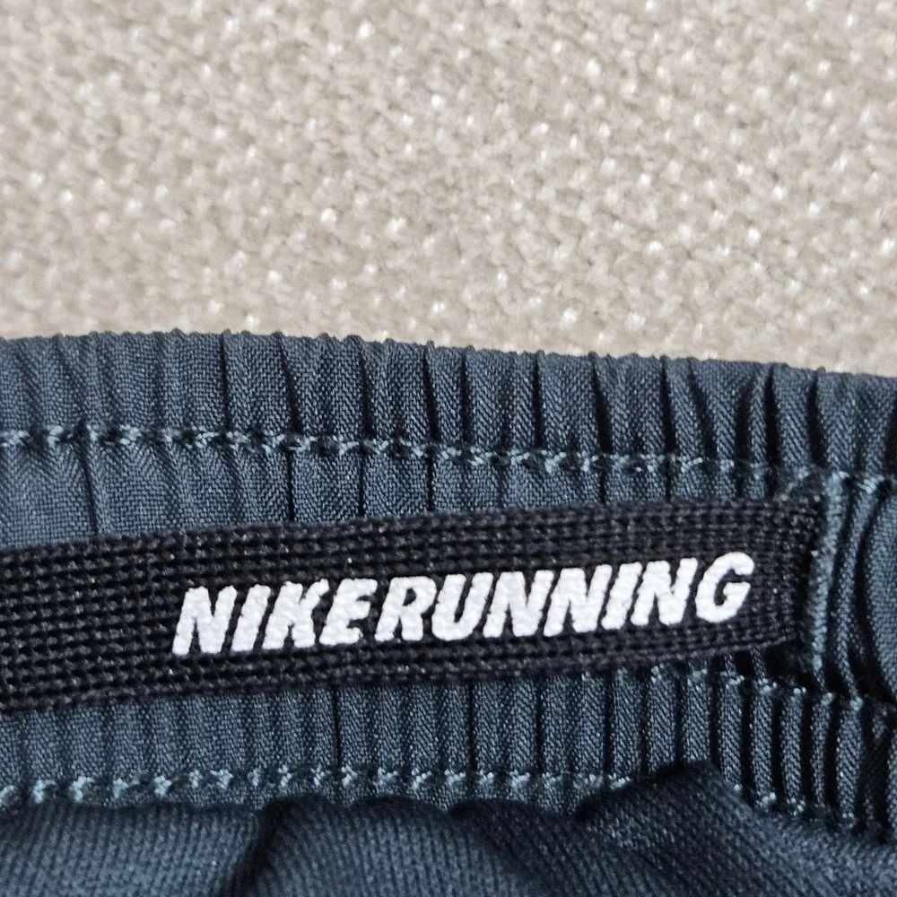 Nike Dri-FIT‎ Running Shorts Womens Medium Gray Purple 624272-009 Athletic Gym